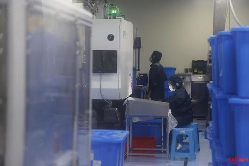 成都啟動醫療器械安全宣傳周，深入企業實驗室嚴把通信設備安全關